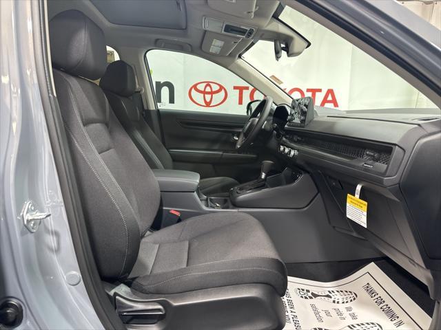 used 2025 Honda CR-V car, priced at $35,000