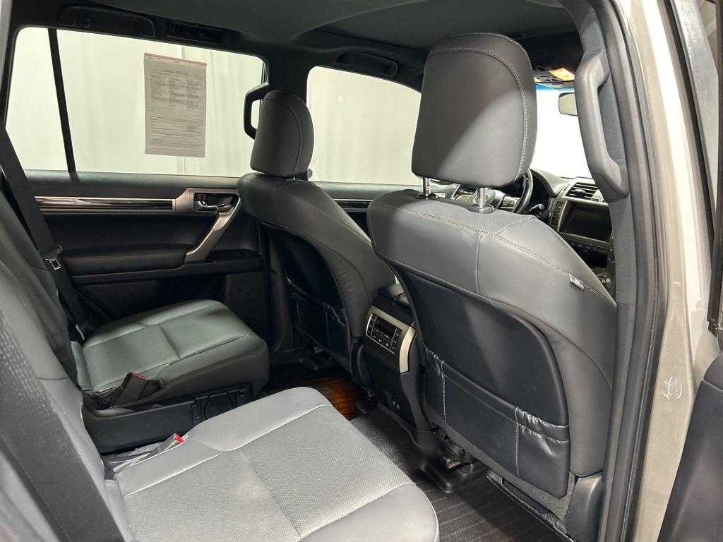 used 2020 Lexus GX 460 car, priced at $43,000