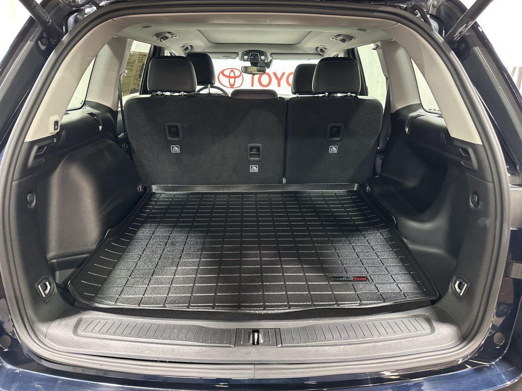 used 2024 Jeep Grand Cherokee car, priced at $35,220