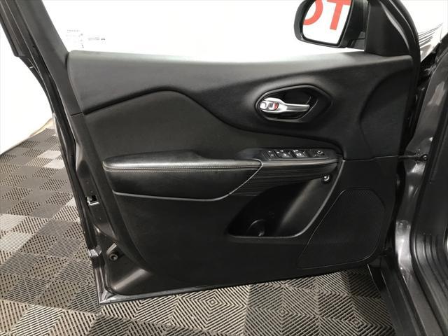 used 2016 Jeep Cherokee car, priced at $11,900