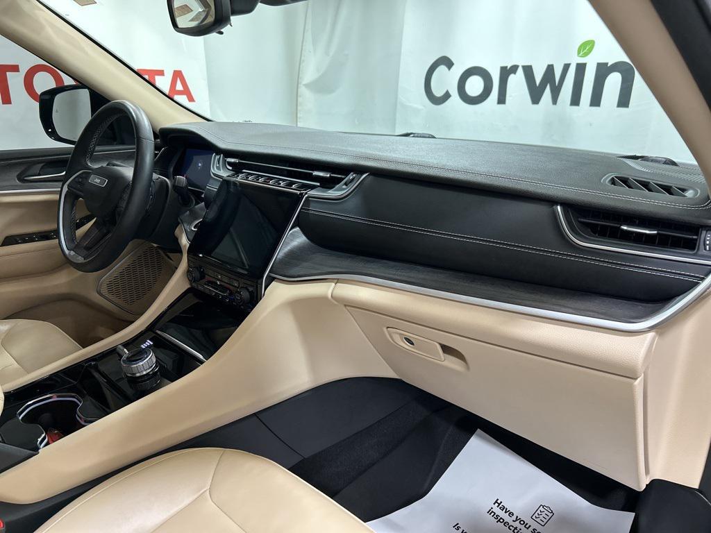 used 2022 Jeep Grand Cherokee car, priced at $28,000