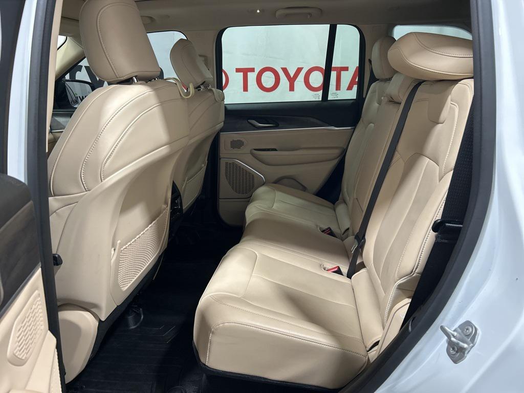 used 2022 Jeep Grand Cherokee car, priced at $28,000