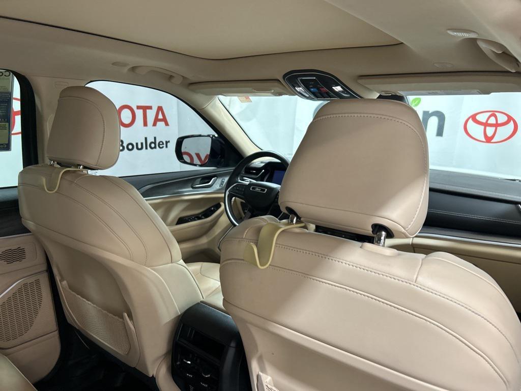 used 2022 Jeep Grand Cherokee car, priced at $28,000