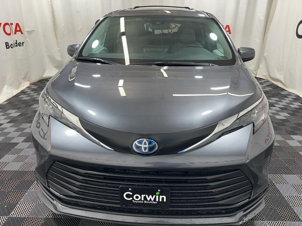 new 2025 Toyota Sienna car, priced at $45,555