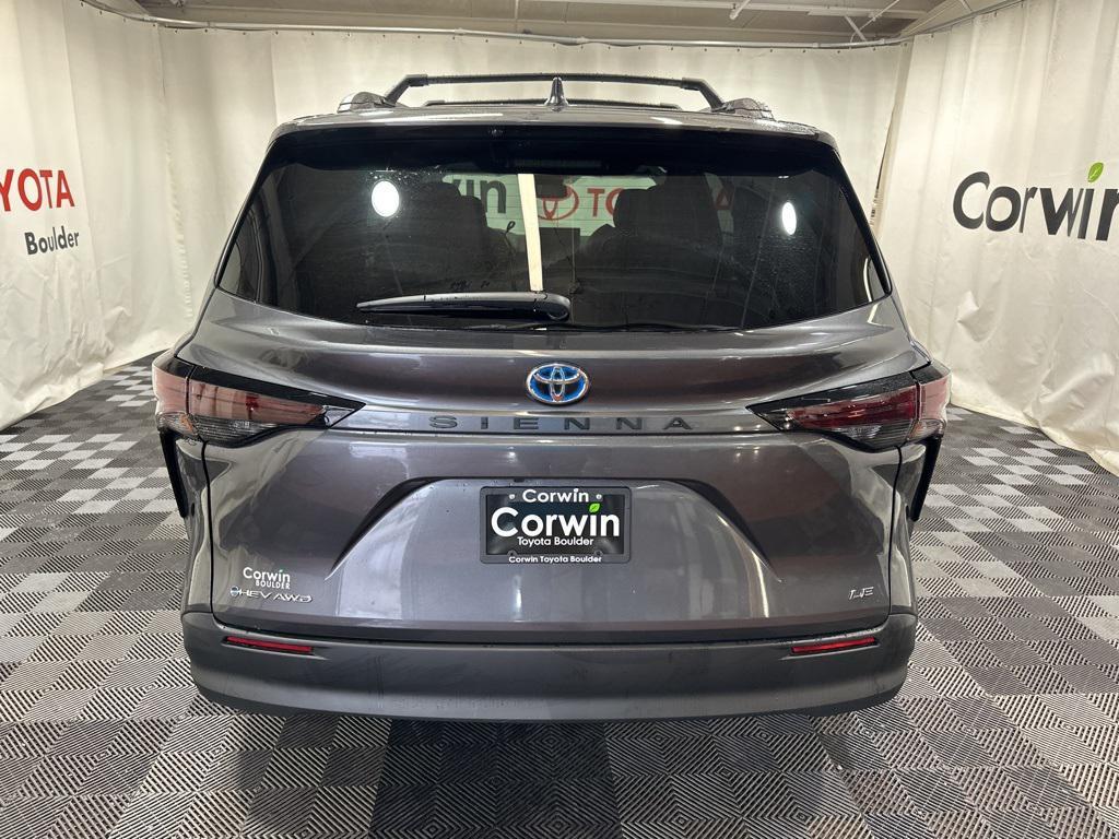 new 2025 Toyota Sienna car, priced at $45,555