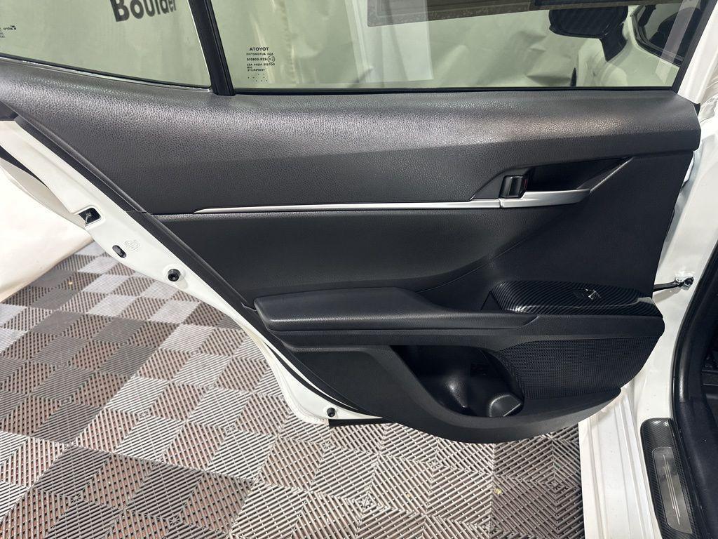 new 2024 Toyota Camry Hybrid car, priced at $27,900