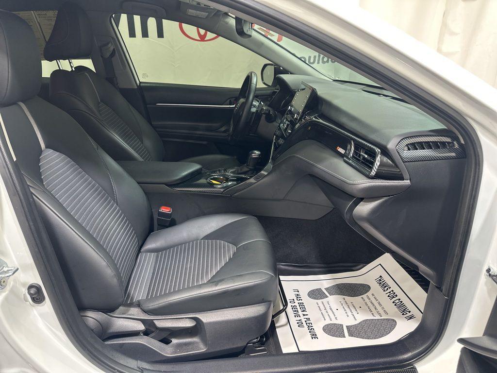 new 2024 Toyota Camry Hybrid car, priced at $27,900