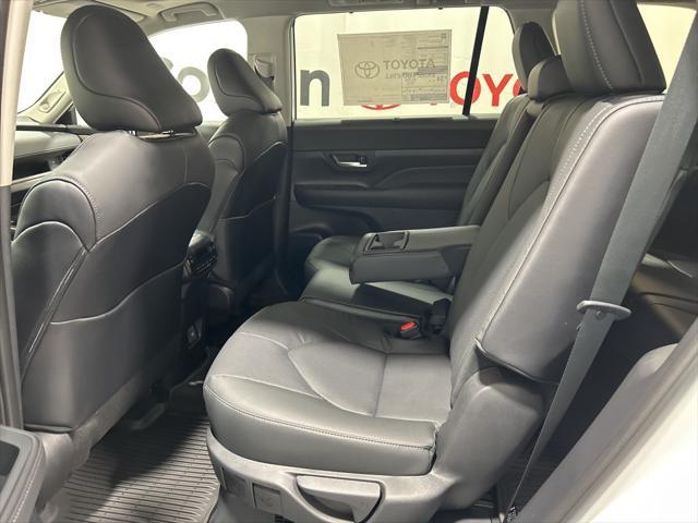 new 2025 Toyota Grand Highlander car, priced at $57,133