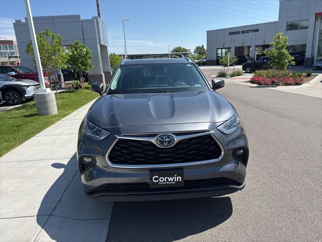 used 2023 Toyota Highlander Hybrid car, priced at $48,500