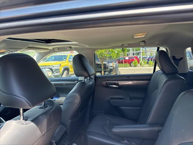 used 2023 Toyota Highlander Hybrid car, priced at $48,500