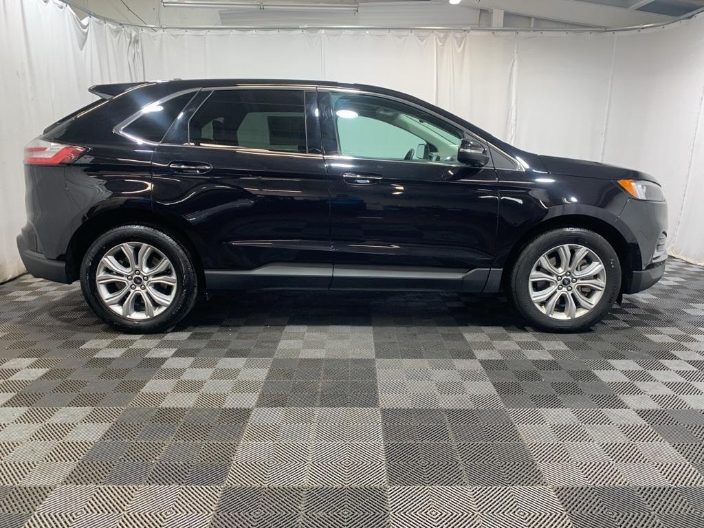 used 2024 Ford Edge car, priced at $32,000