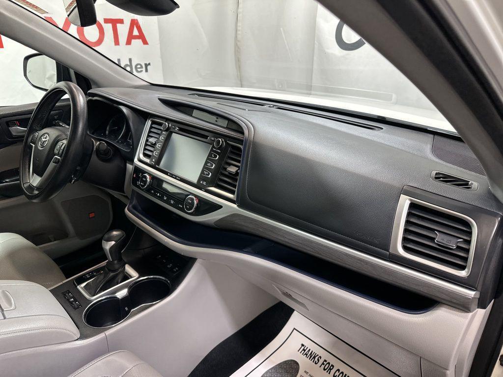 used 2019 Toyota Highlander car, priced at $29,700