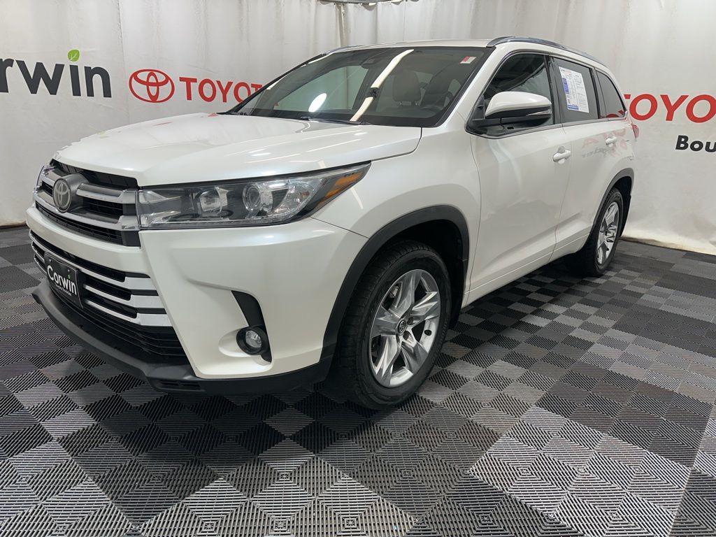 used 2019 Toyota Highlander car, priced at $29,700
