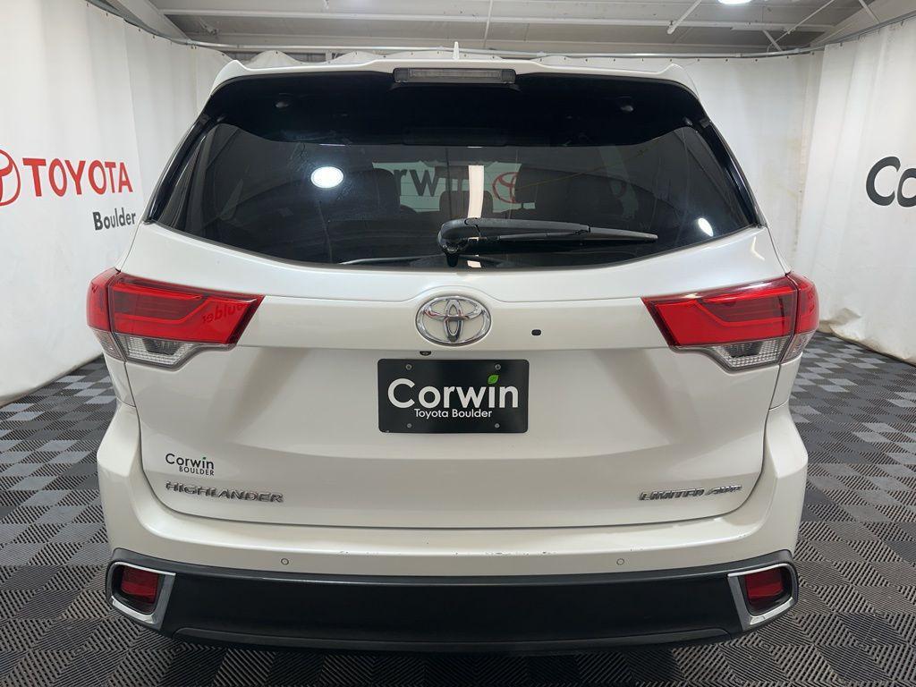 used 2019 Toyota Highlander car, priced at $29,700