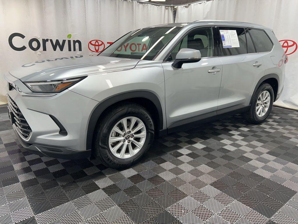 used 2025 Toyota Grand Highlander car, priced at $43,800