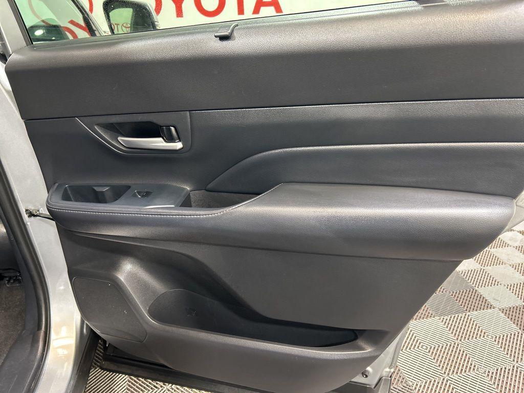 used 2025 Toyota Grand Highlander car, priced at $43,800