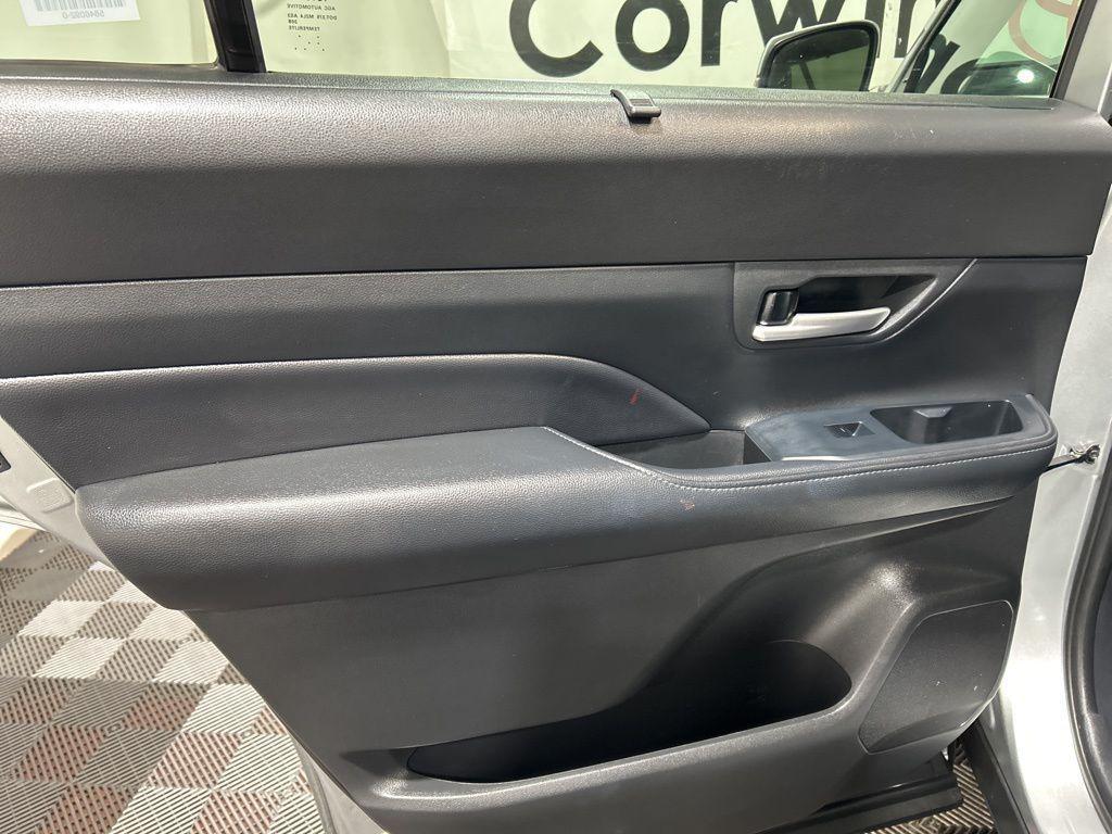 used 2025 Toyota Grand Highlander car, priced at $43,800