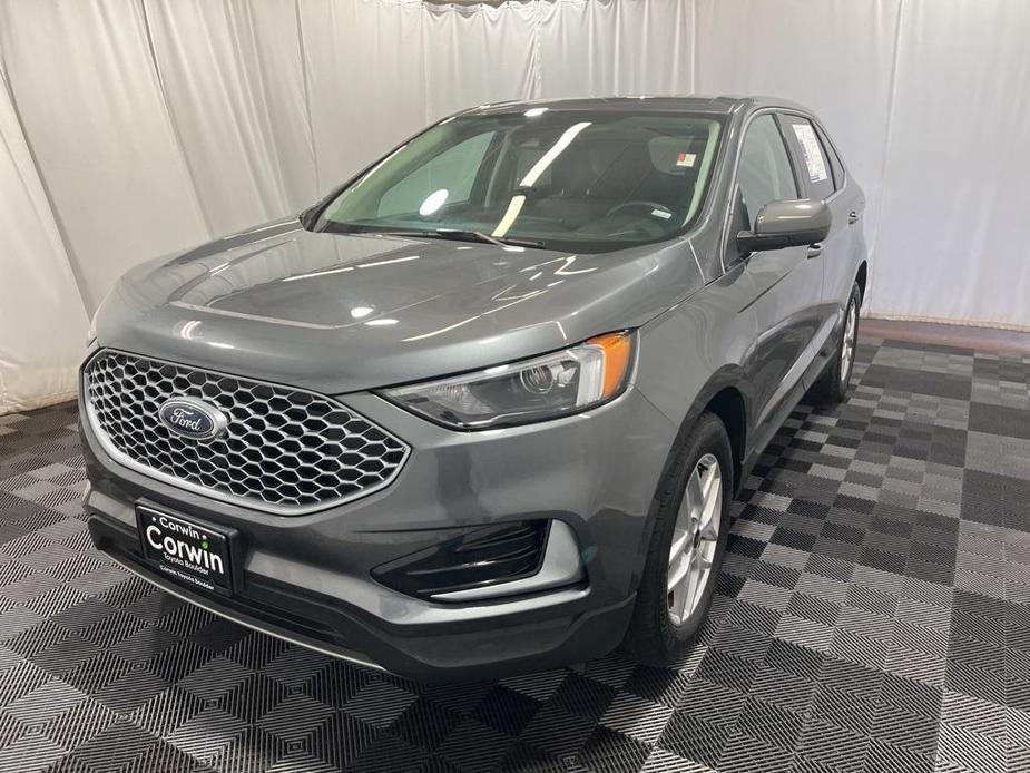 used 2024 Ford Edge car, priced at $29,600