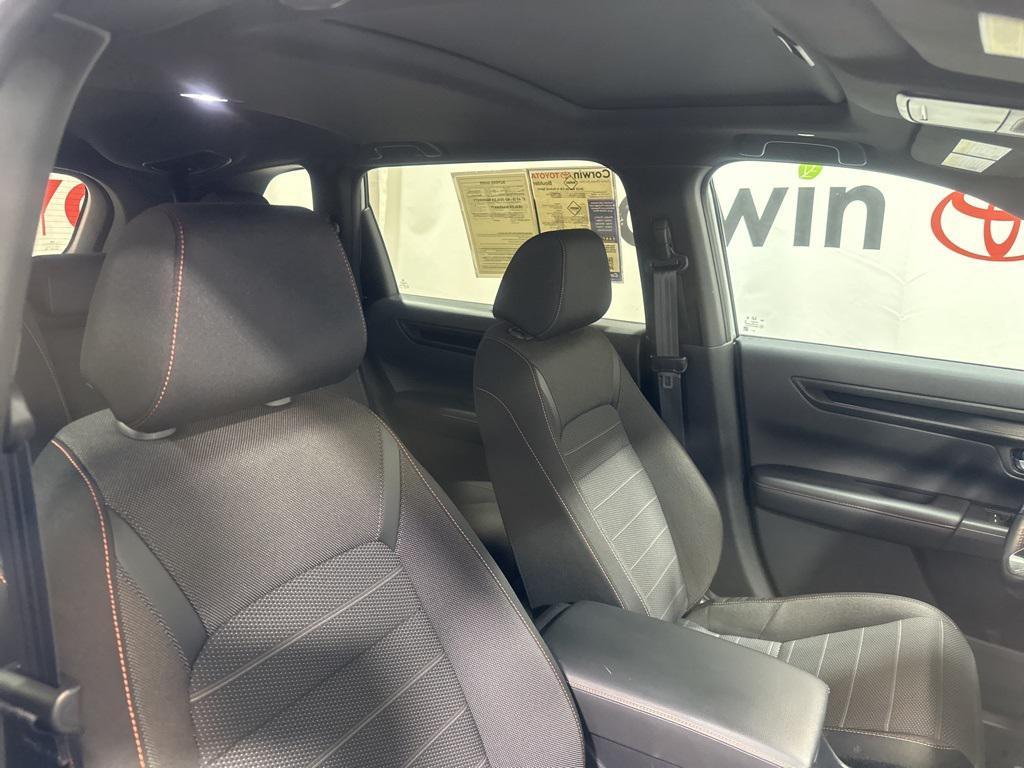 used 2025 Honda CR-V Hybrid car, priced at $32,250