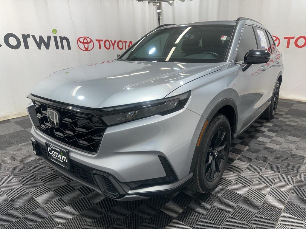 used 2025 Honda CR-V Hybrid car, priced at $32,250