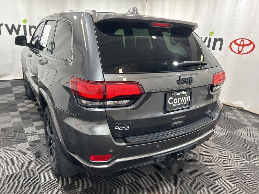 used 2017 Jeep Grand Cherokee car, priced at $12,900