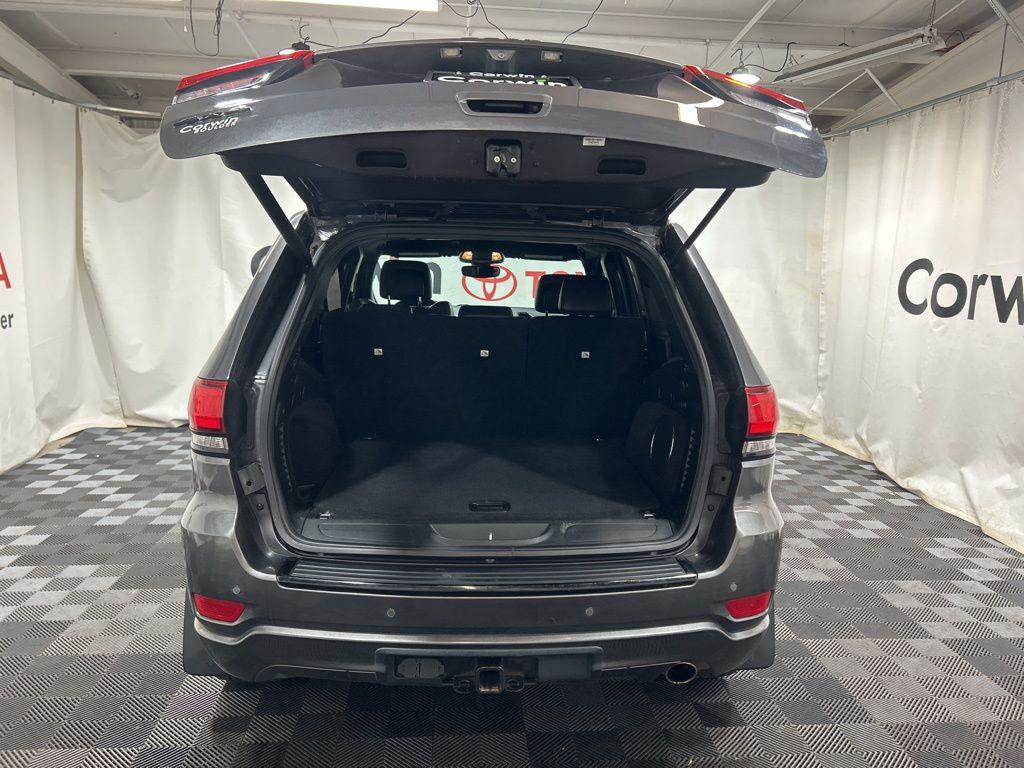 used 2017 Jeep Grand Cherokee car, priced at $12,900