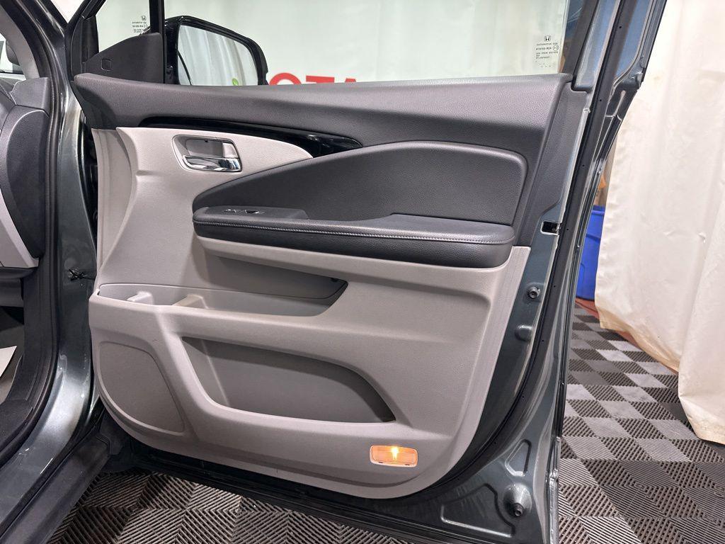 used 2019 Honda Ridgeline car, priced at $25,500