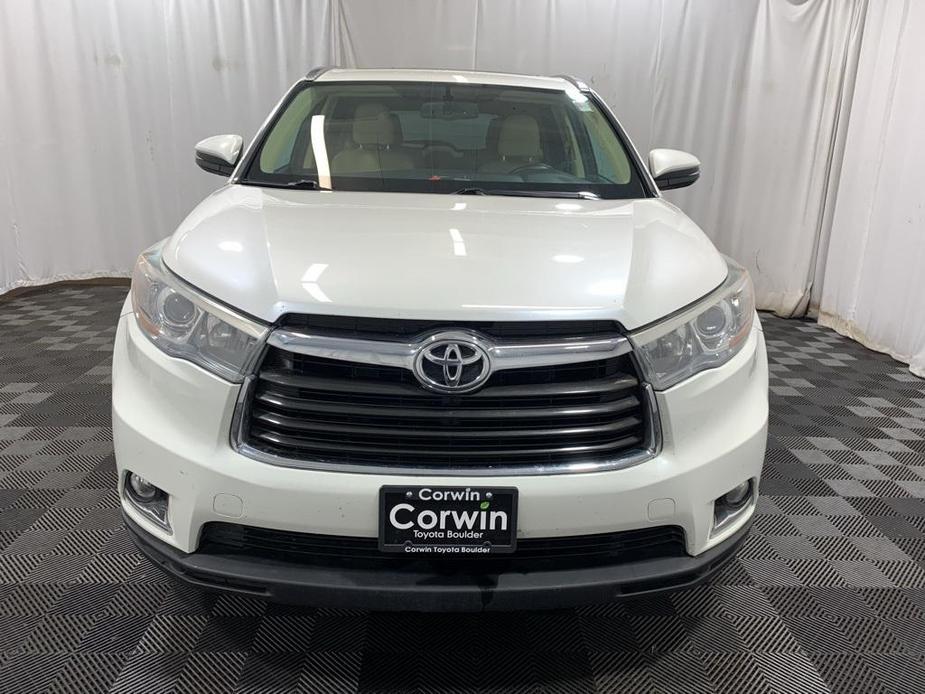 used 2014 Toyota Highlander car, priced at $15,900