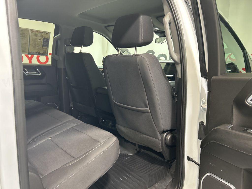 used 2023 GMC Sierra 1500 car, priced at $39,000