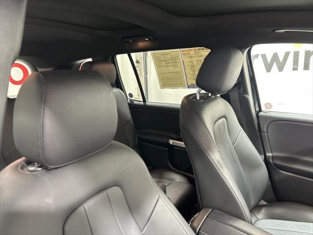 used 2023 Mercedes-Benz GLB 250 car, priced at $28,900