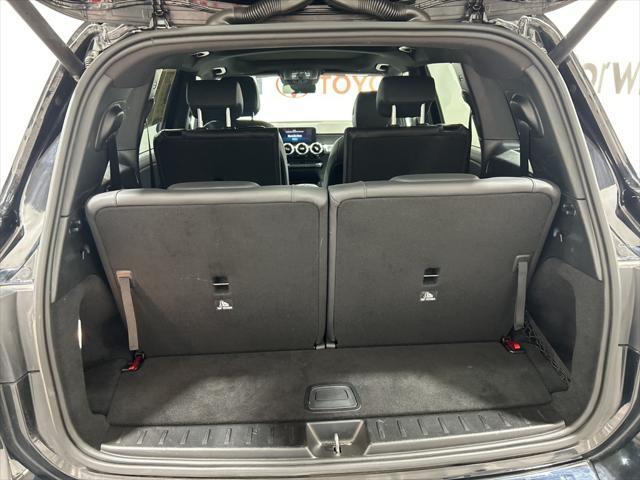 used 2023 Mercedes-Benz GLB 250 car, priced at $28,900