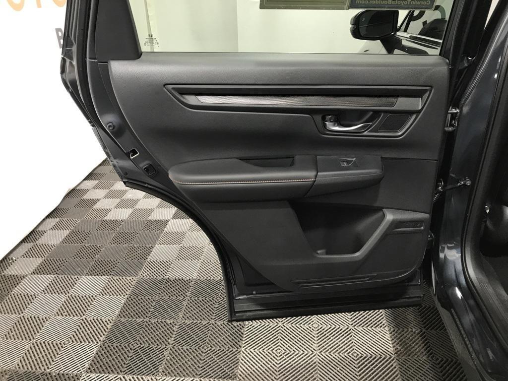 used 2025 Honda CR-V Hybrid car, priced at $38,500
