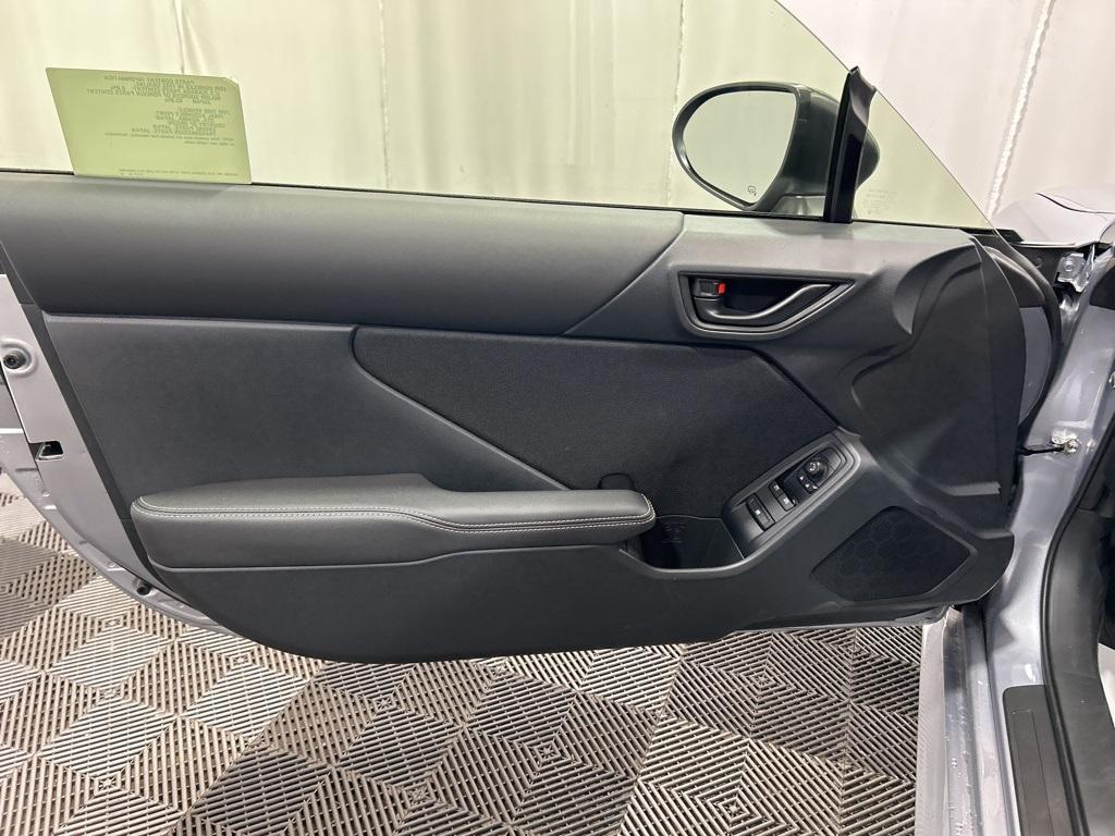 new 2025 Toyota GR86 car, priced at $31,384