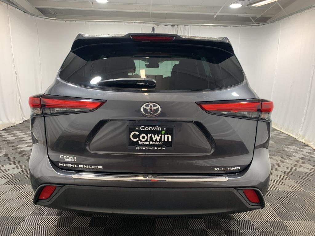 used 2020 Toyota Highlander car, priced at $29,418