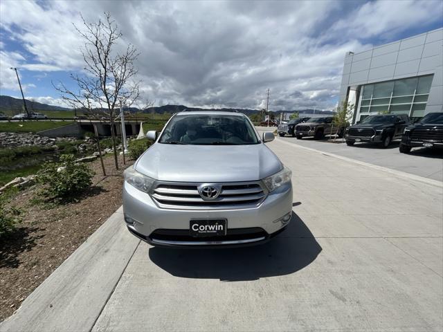 used 2012 Toyota Highlander car, priced at $14,000