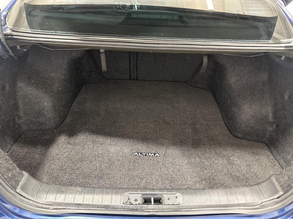 used 2018 Nissan Altima car, priced at $8,400
