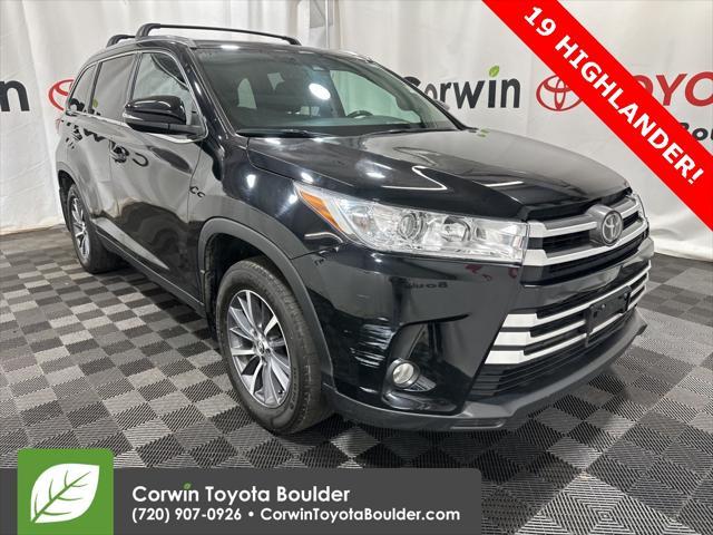 used 2019 Toyota Highlander car, priced at $27,900