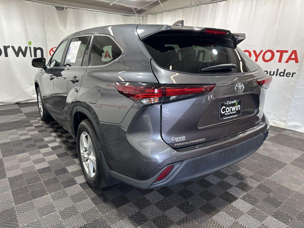 used 2024 Toyota Highlander car, priced at $32,650