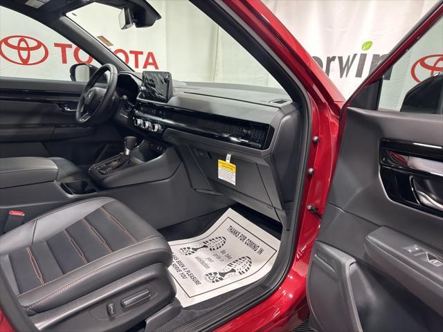used 2025 Honda CR-V Hybrid car, priced at $41,000