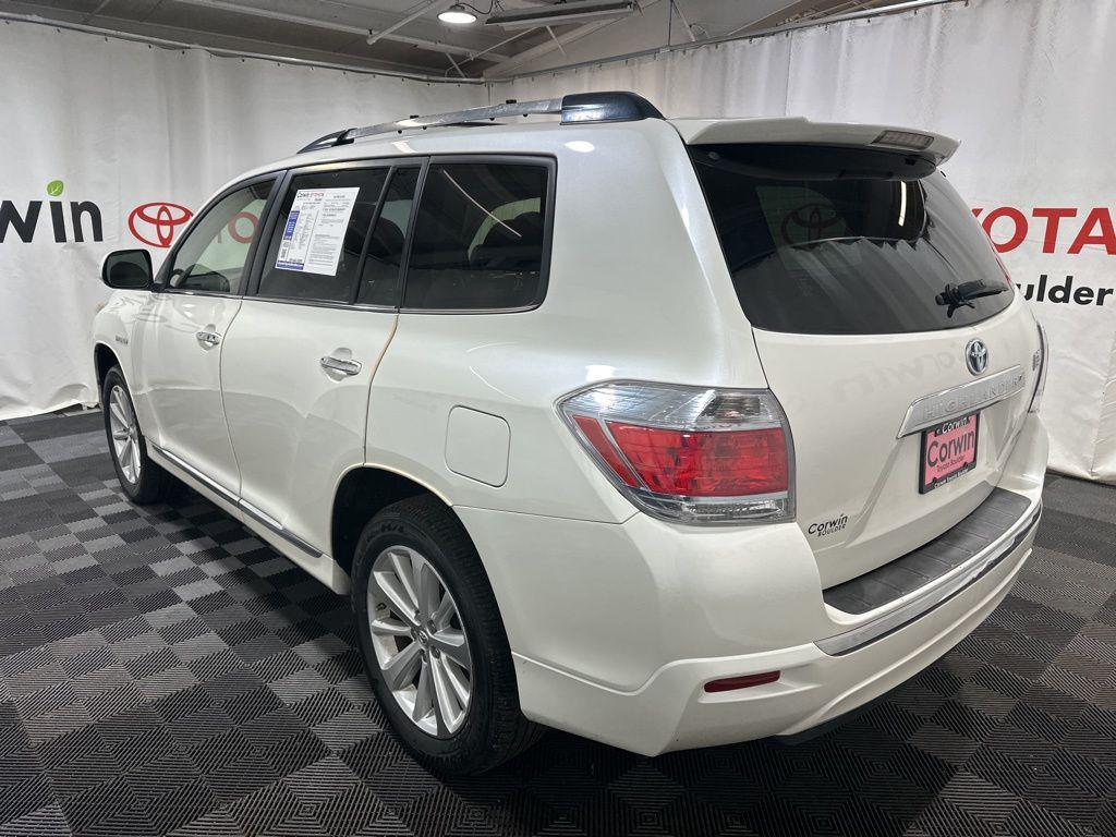 used 2013 Toyota Highlander Hybrid car, priced at $19,000