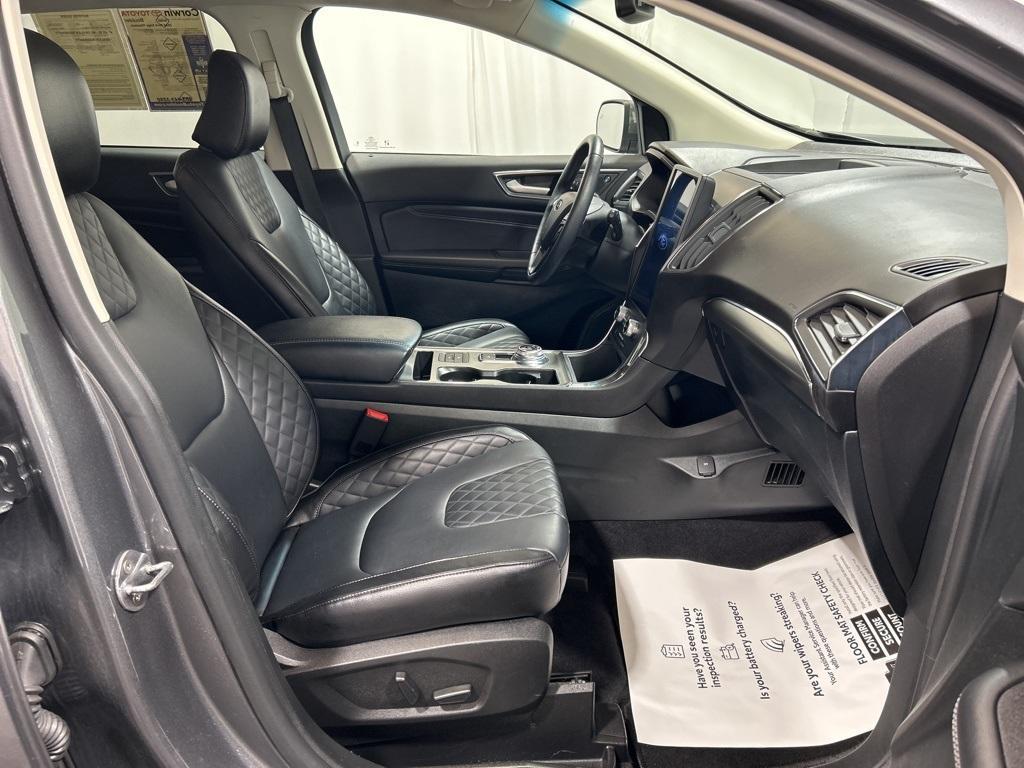 used 2024 Ford Edge car, priced at $31,650