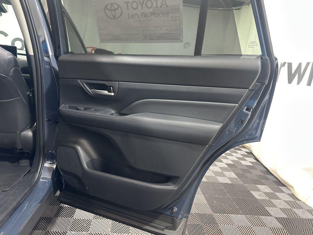 new 2026 Toyota Grand Highlander car, priced at $53,428