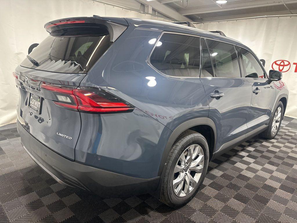 new 2026 Toyota Grand Highlander car, priced at $53,428