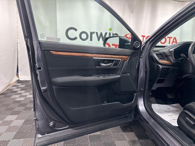 used 2020 Honda CR-V car, priced at $26,000