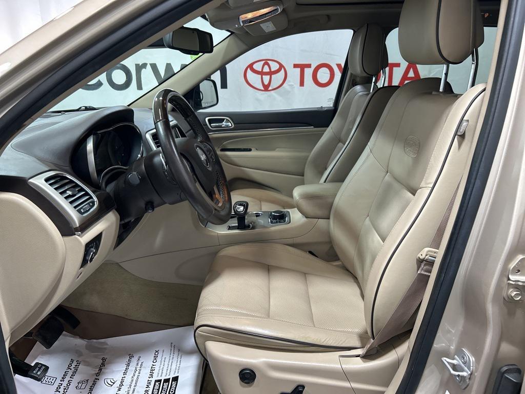 used 2014 Jeep Grand Cherokee car, priced at $16,500