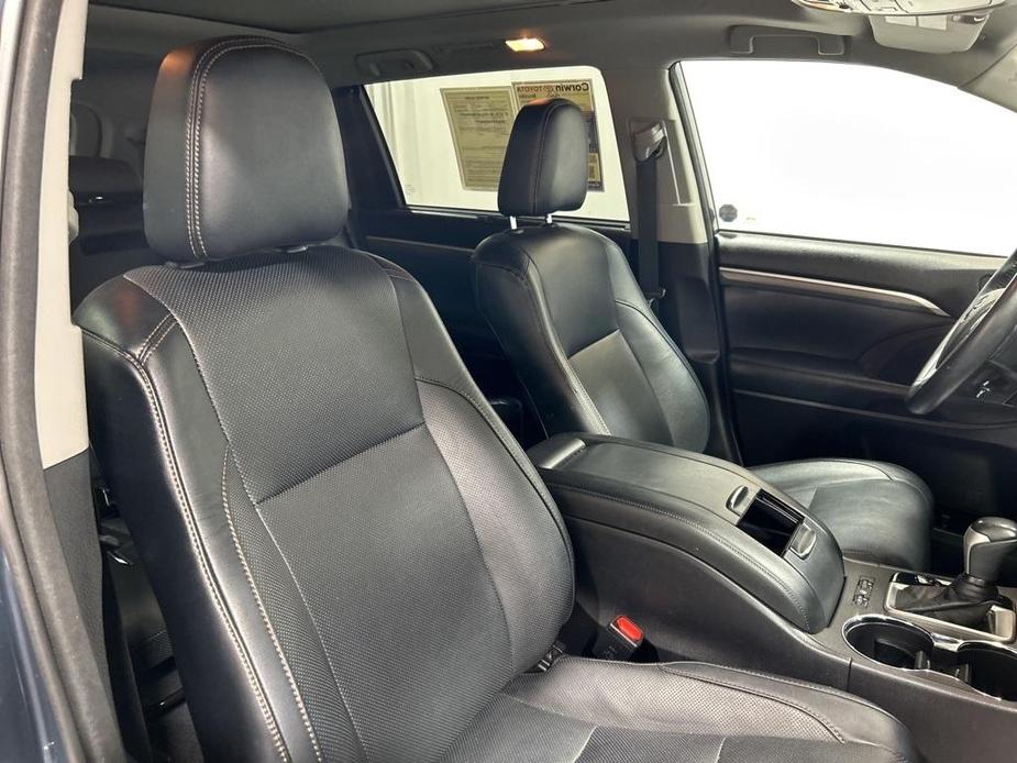 used 2018 Toyota Highlander car, priced at $30,650