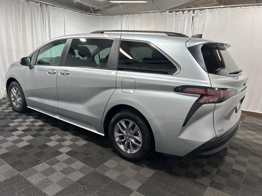 used 2024 Toyota Sienna car, priced at $43,900