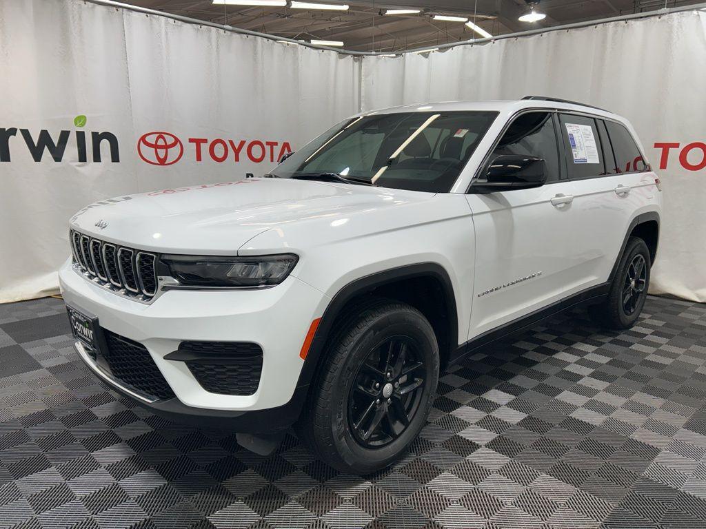 used 2024 Jeep Grand Cherokee car, priced at $32,400