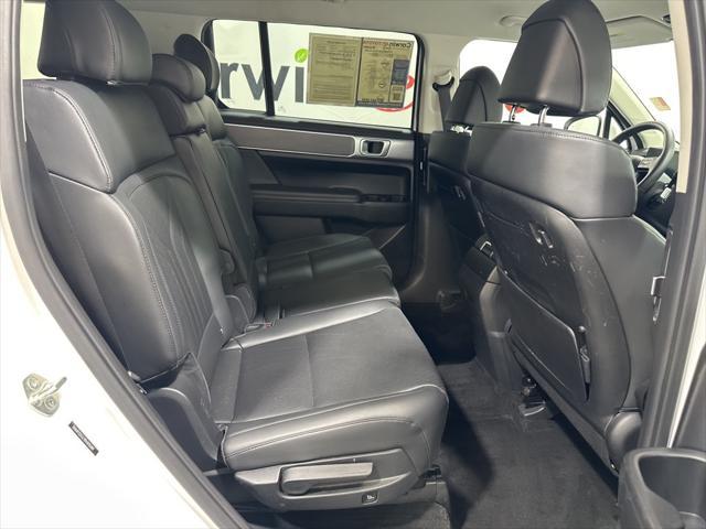 used 2024 Hyundai Santa Fe car, priced at $29,000