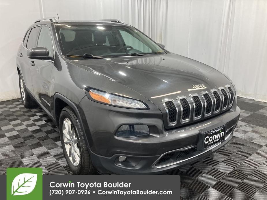 used 2015 Jeep Cherokee car, priced at $10,900